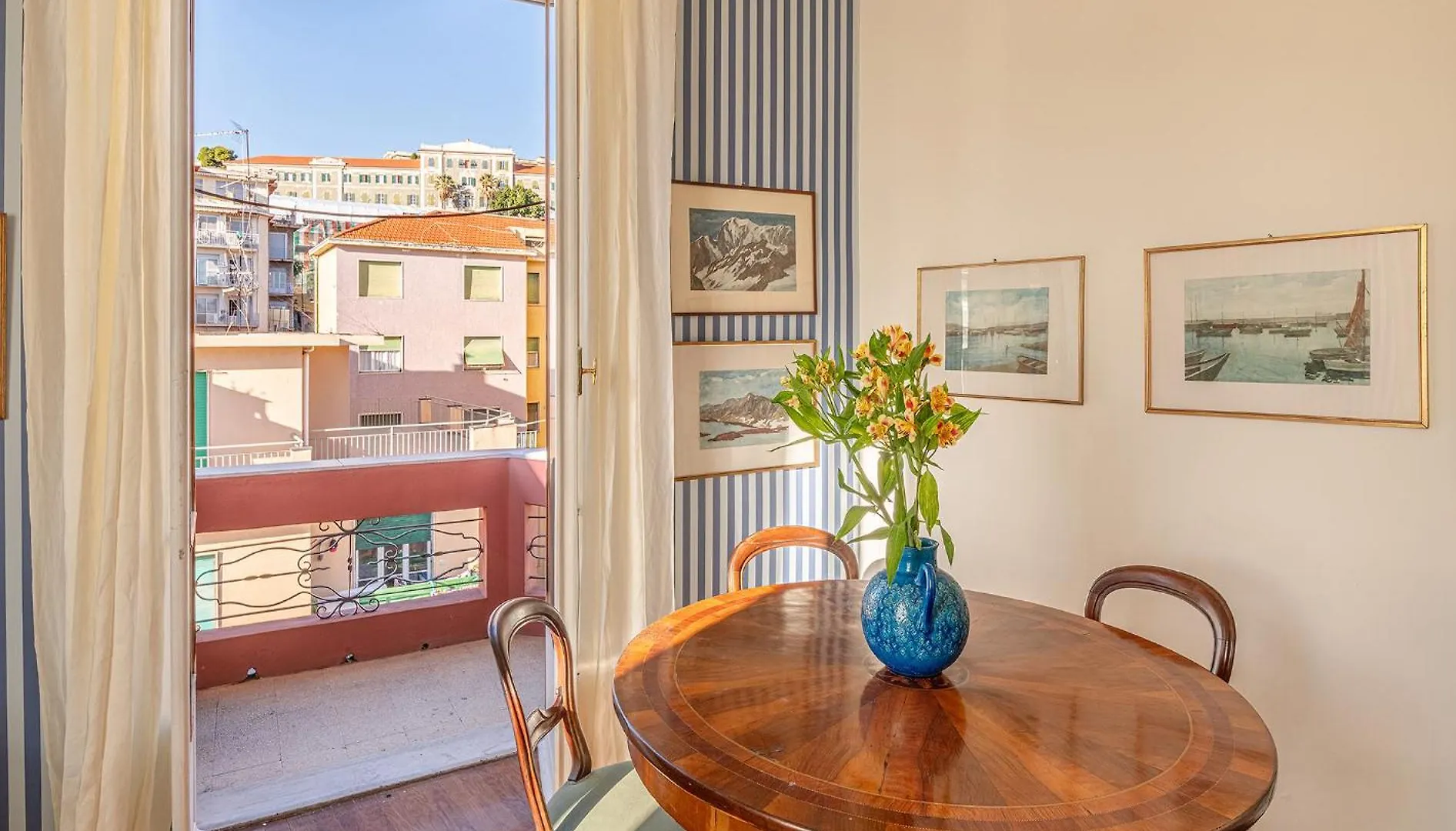 Un Tuffo A Sanremo, Nell'Art Deco! Apartment  Sanremo