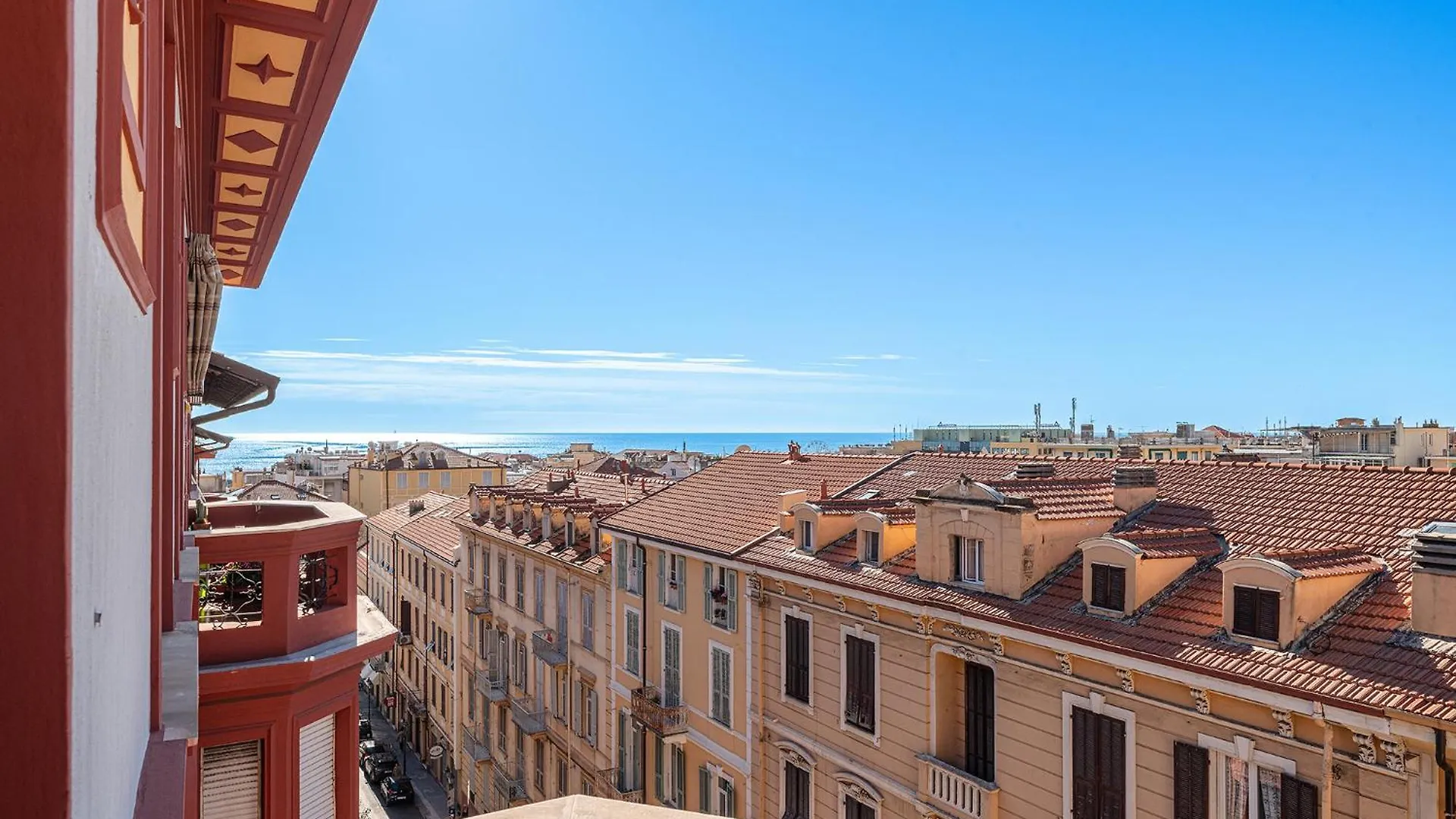 Un Tuffo A Sanremo, Nell'Art Deco! Apartment