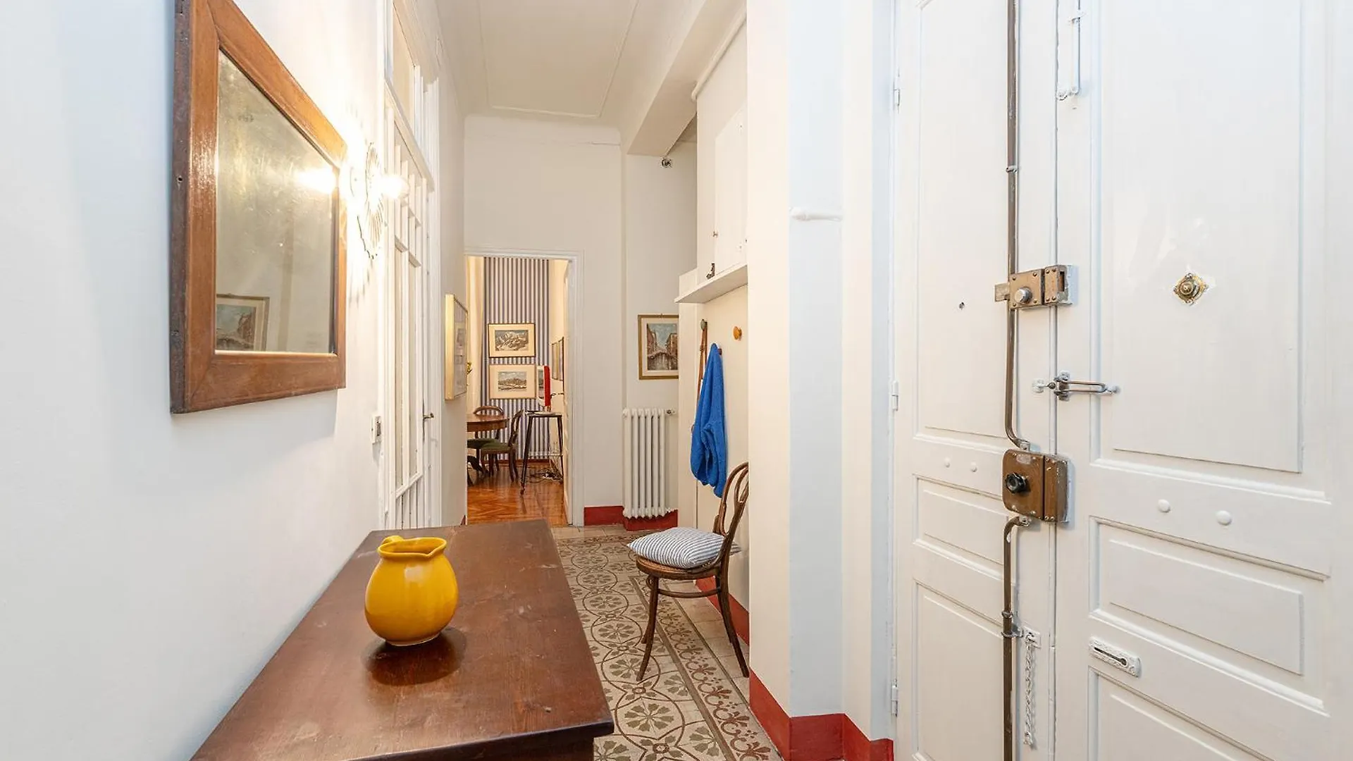 Un Tuffo A Sanremo, Nell'Art Deco! Apartment