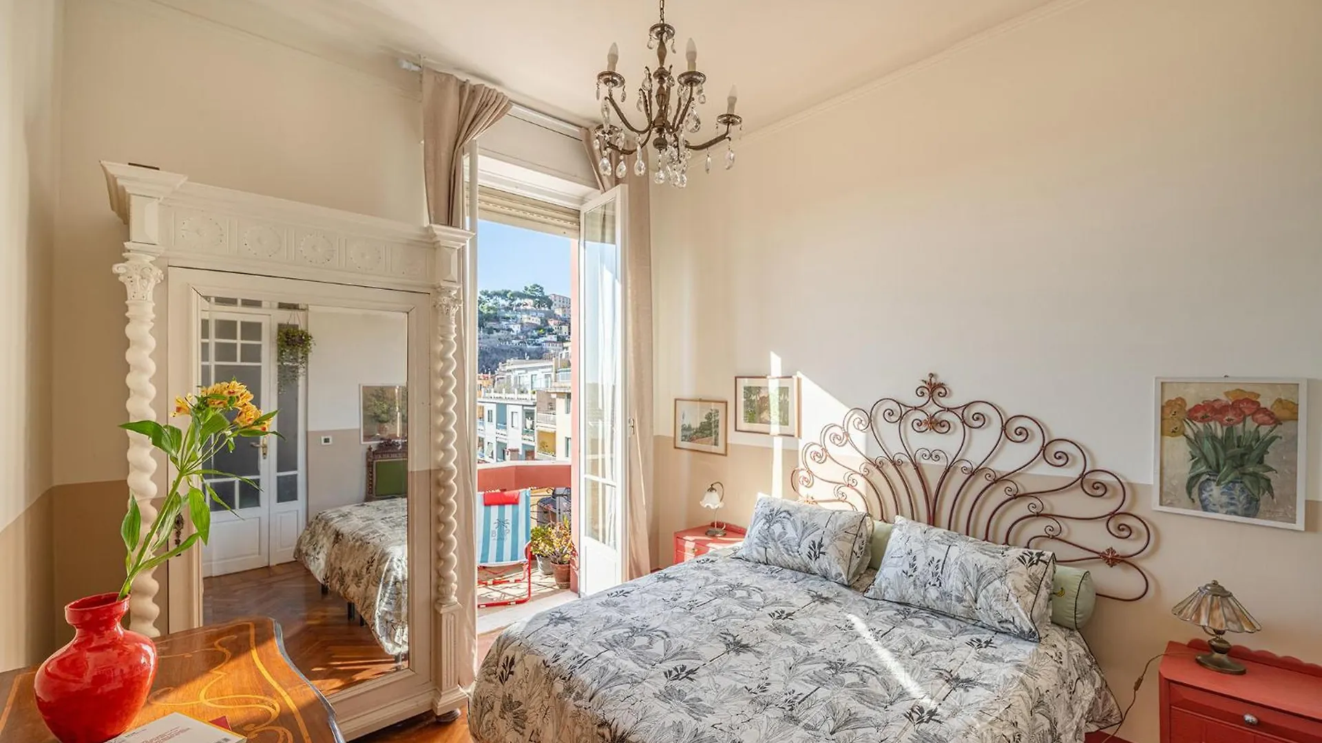 Un Tuffo A Sanremo, Nell'Art Deco! Apartment